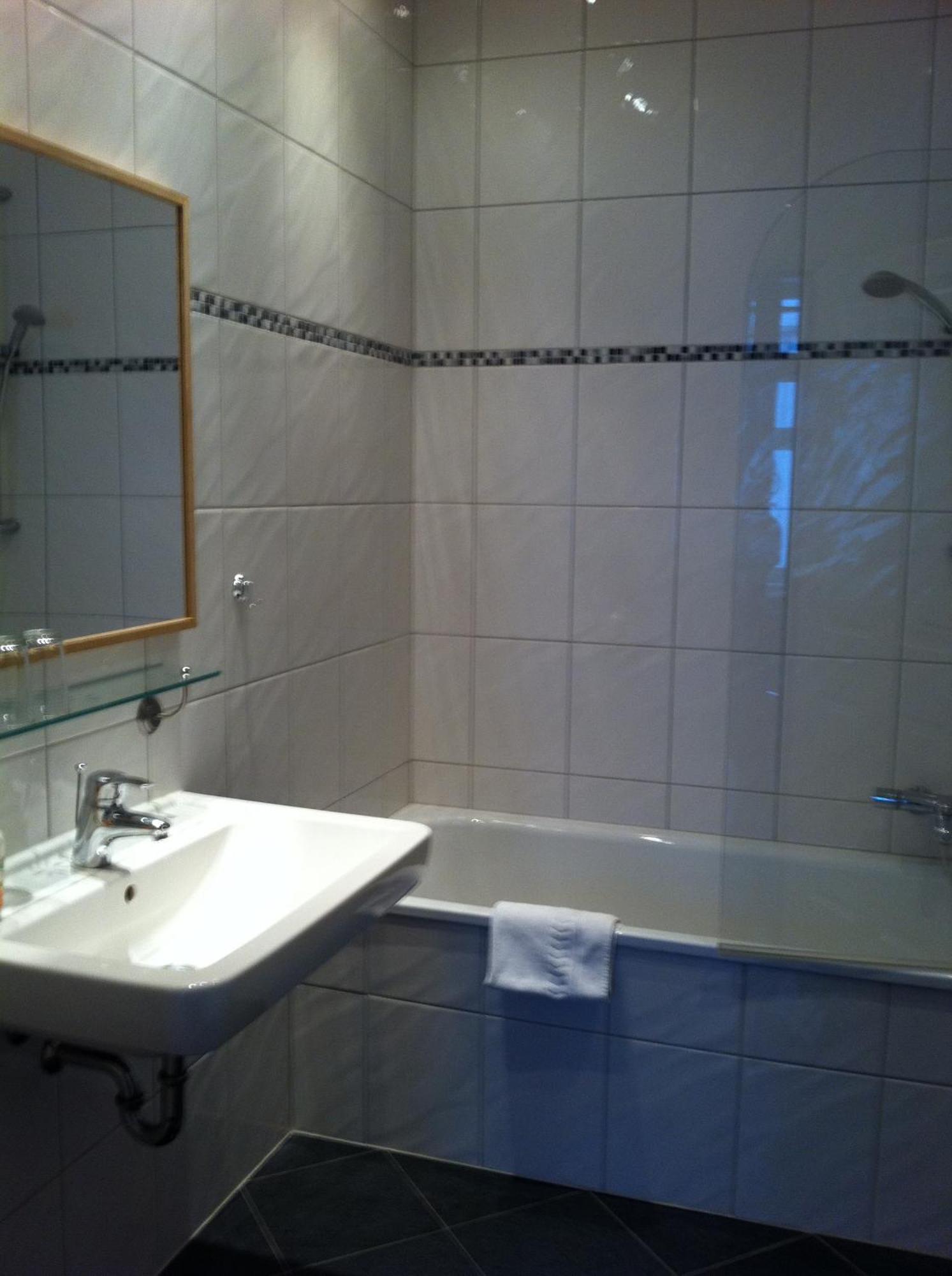 Lueneburg Haus Apartment Кил Екстериор снимка